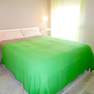 https://enjoy-malaga-frailes.es-andalucia.com